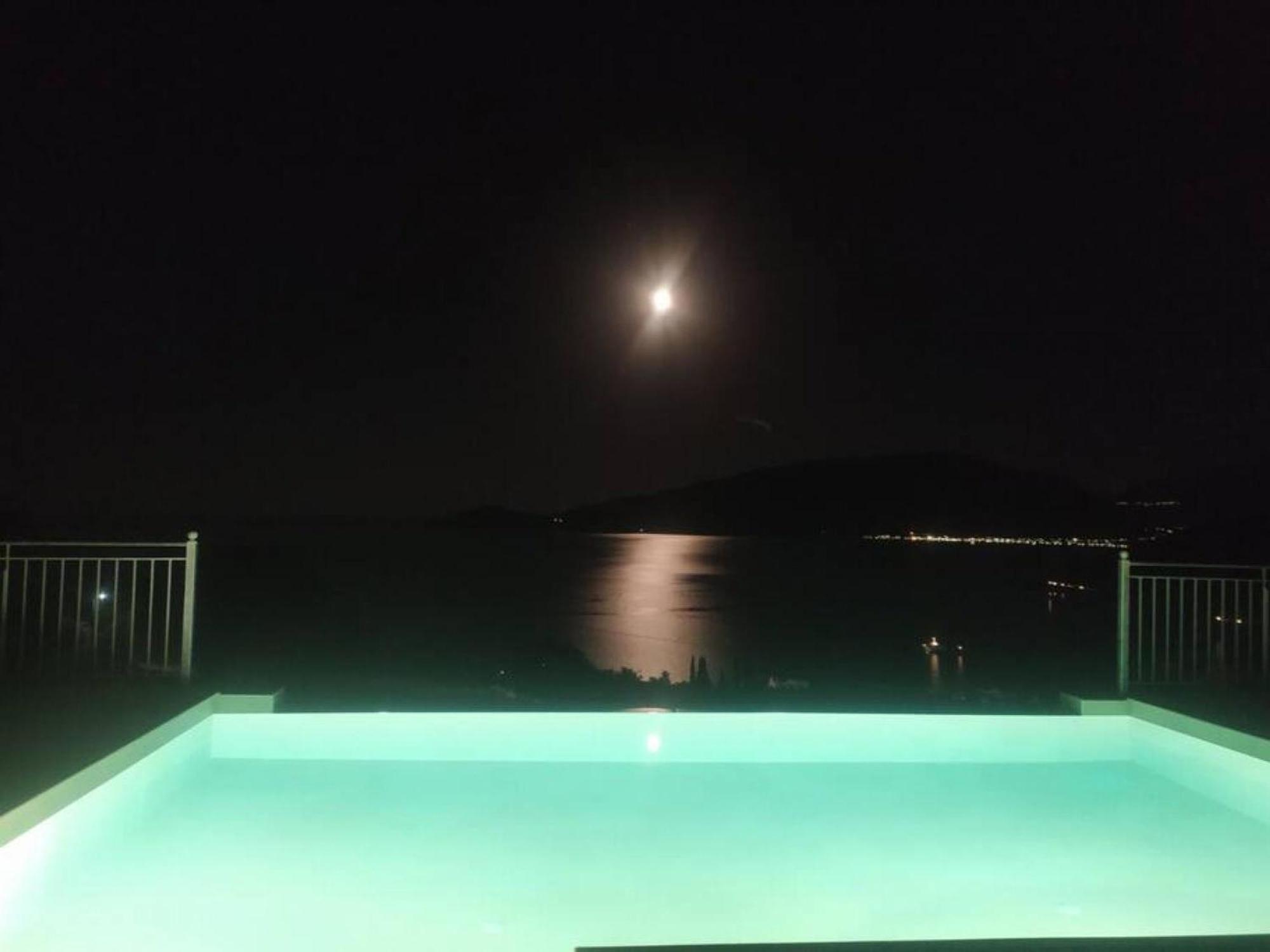 Augustela Villa Seaview Vacation Villa Ajía Effimía Kültér fotó